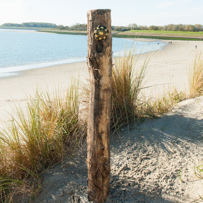 Zeeuwse knop beton hangknop Ø 11cm zwart | goud